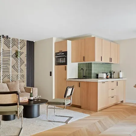 Basfroi Cosy Apartment 2-3